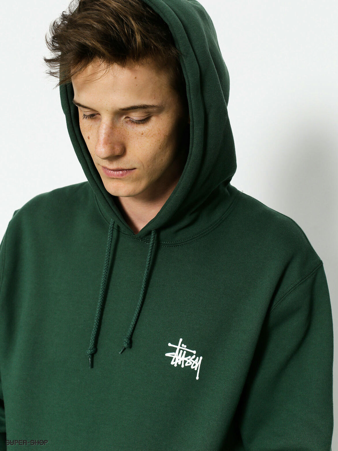 Stussy Hoodie: A Fashion Must-Have for Streetwear Fashionistas